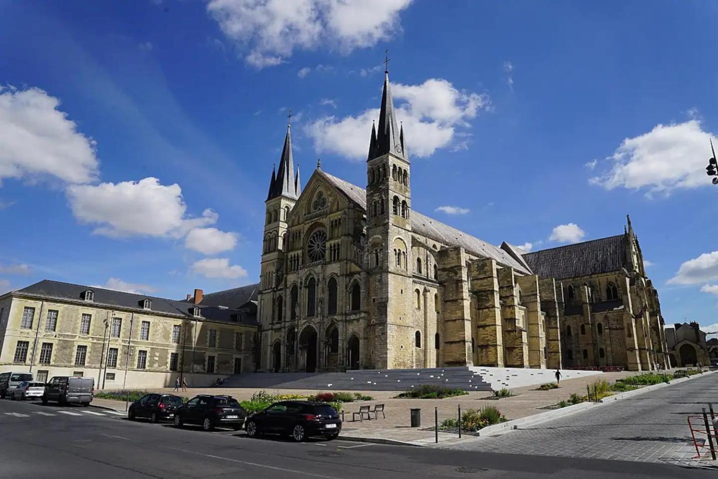 Ferienwohnung Cathedrale/Centre/Free Parking Reims Exterior foto